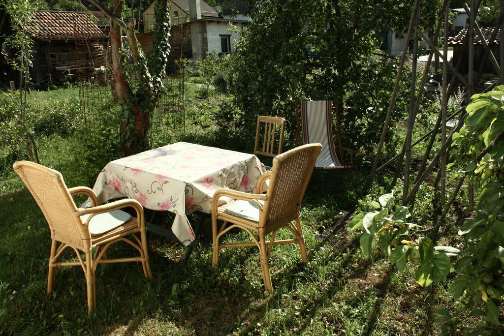 플라우에 Cafe Landart Im Thueringer Finistere 아파트 객실 사진