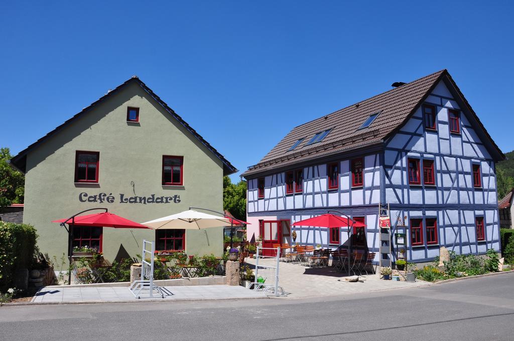 플라우에 Cafe Landart Im Thueringer Finistere 아파트 객실 사진