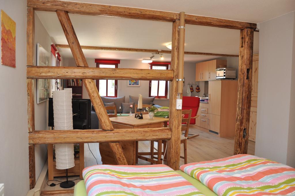 플라우에 Cafe Landart Im Thueringer Finistere 아파트 객실 사진