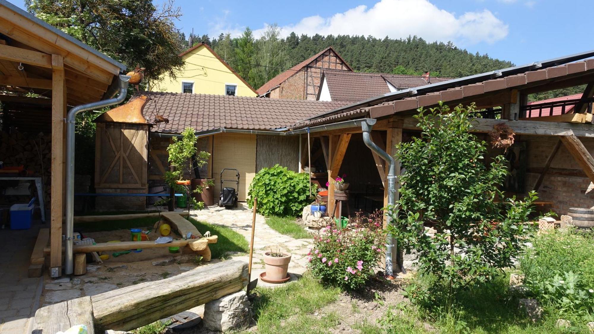 플라우에 Cafe Landart Im Thueringer Finistere 아파트 외부 사진