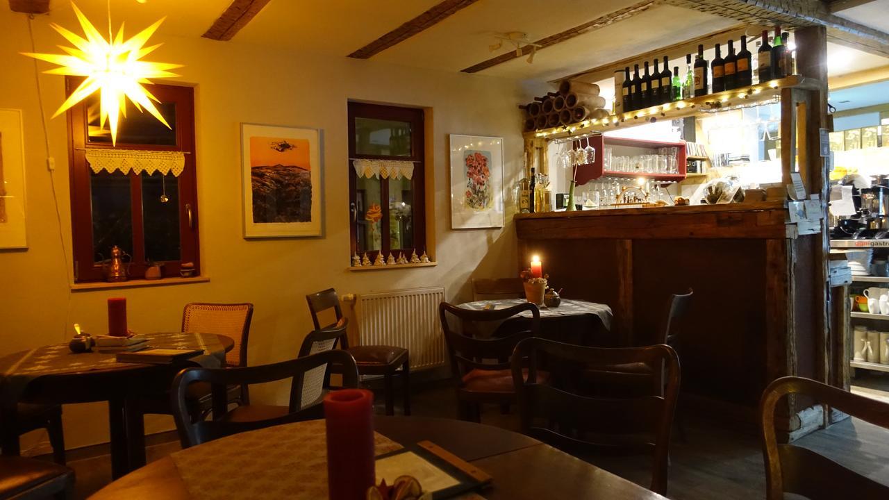 플라우에 Cafe Landart Im Thueringer Finistere 아파트 외부 사진
